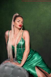 613423381: Chica busca chico en Málaga