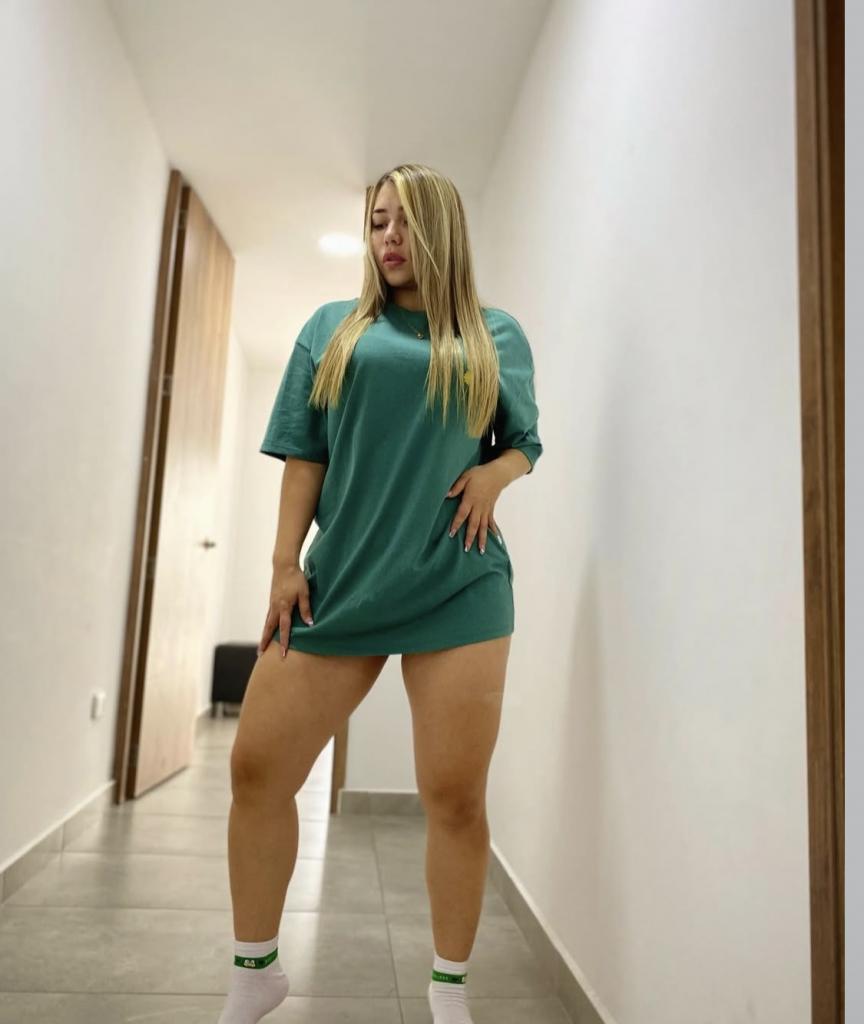 Chica busca chico en Menorca: 