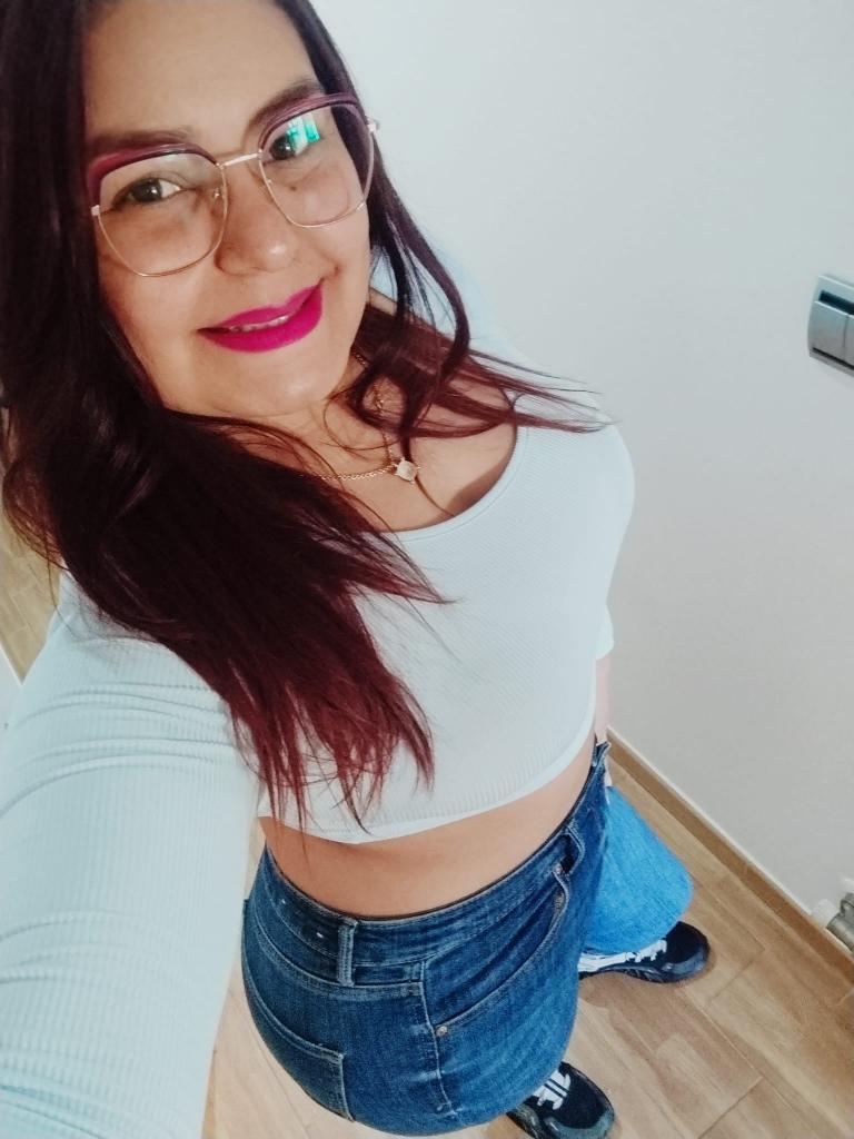 624769988: Chica busca chico en Alicante