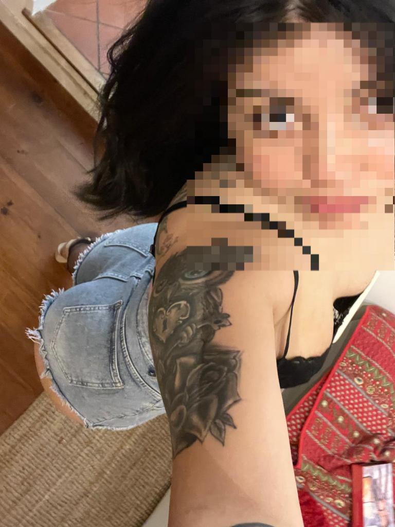 Chica busca chico en Granada: 