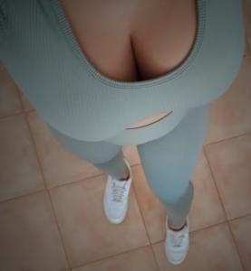 670026940: Chica busca chico en Valencia