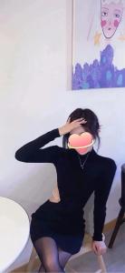 604186487: Chica busca chico en Madrid