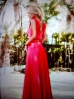 672961378: Chica busca chico en Gerona