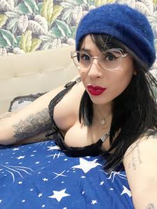 603725263: Chica busca chico en Barcelona