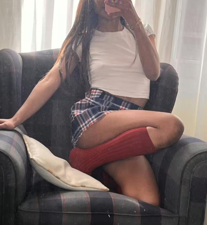 Chica busca chico en Almería: 