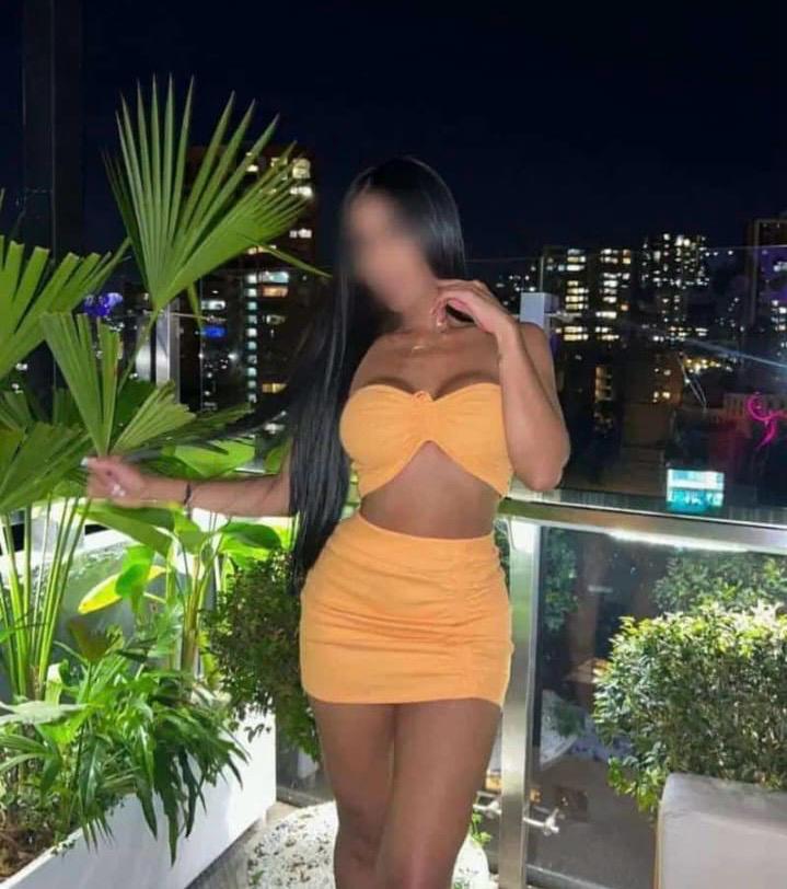 Chica busca chico en La Coruña: 