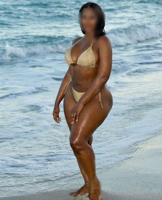 Chica busca chico en Granada: 