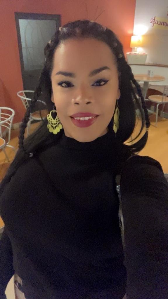 673483037: Transexual en Madrid