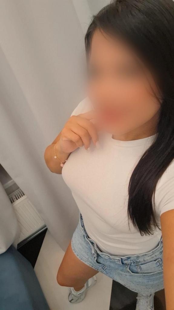 642165765: Chica busca chico en Almería