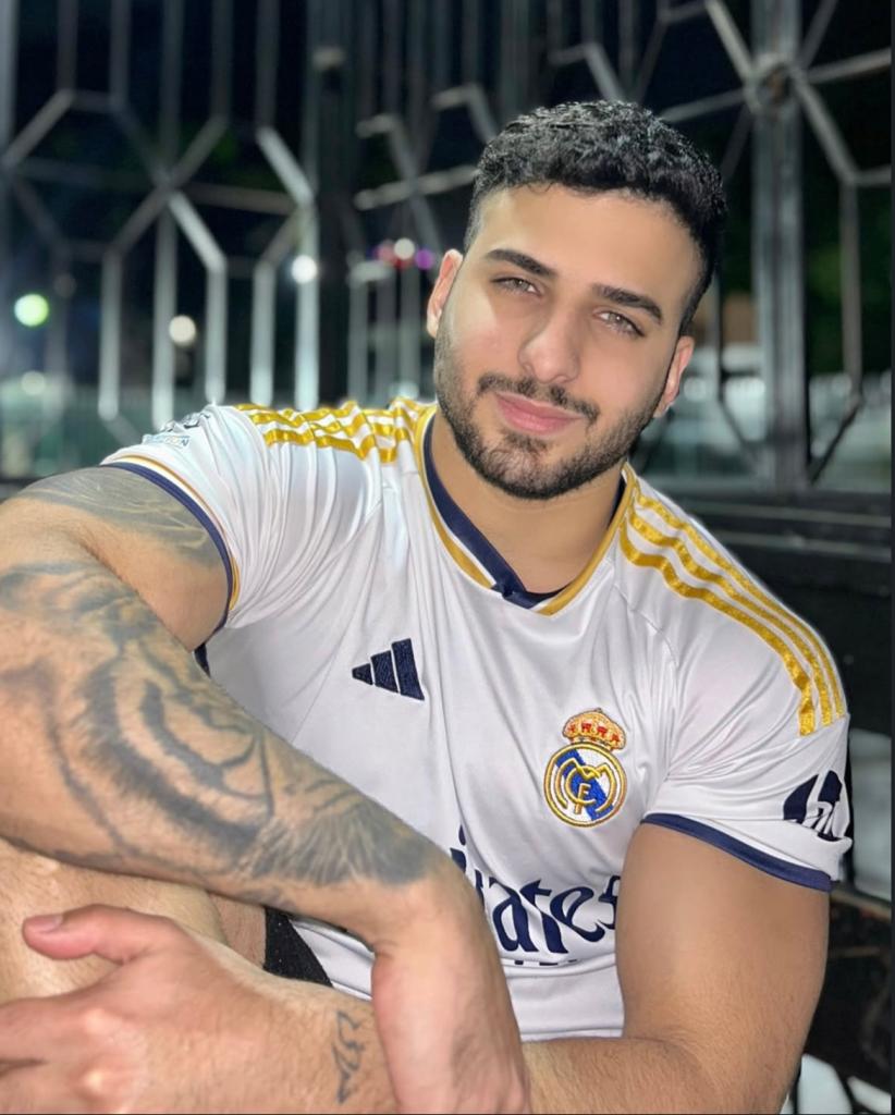 Chico busca chica en Cádiz: 