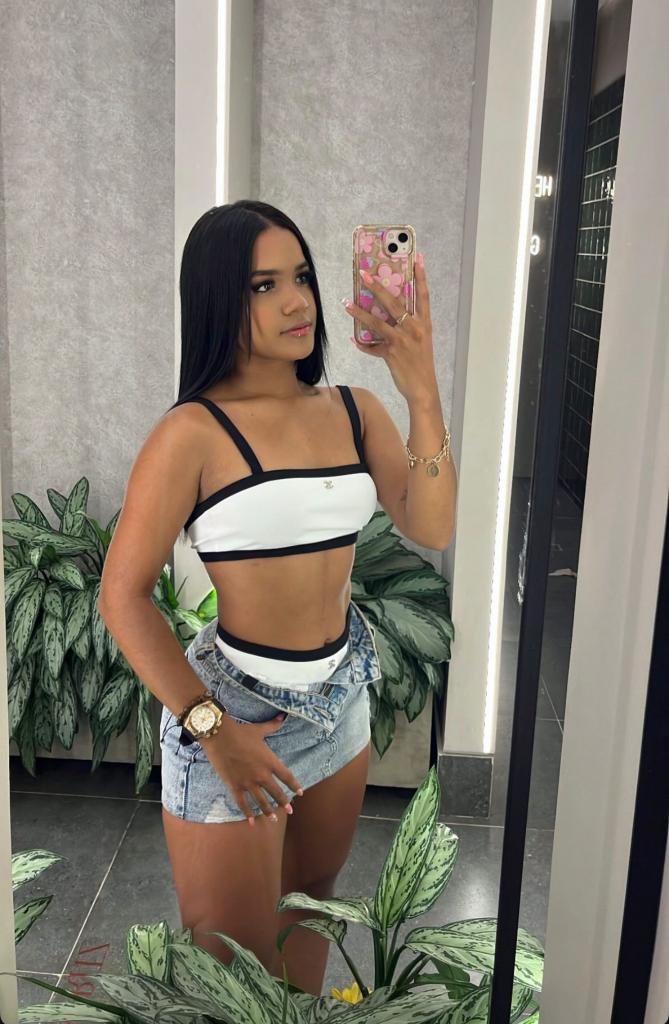 604349076: Chica busca chico en Cáceres