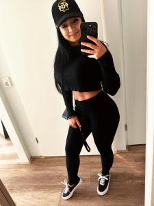 631524257: Chica busca chico en Valencia