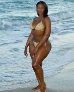 641226685: Chica busca chico en Granada