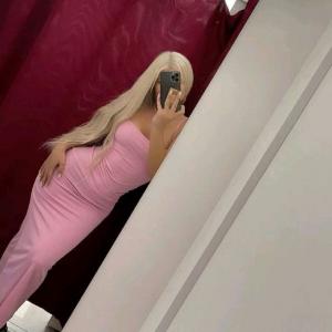 641470851: Chica busca chico en Tenerife