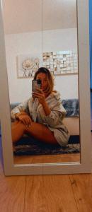 672863933: Chica busca chico en Lérida