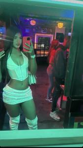 604195677: Chica busca chico en Madrid