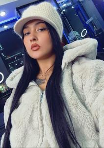 667563642: Chica busca chico en Málaga