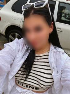 654453162: Chica busca chico en Pontevedra