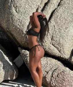 624244428: Chica busca chico en Mallorca