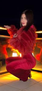 632589135: Chica busca chico en Ibiza