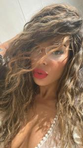 634868761: Chica busca chico en La Coruña