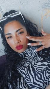 614507867: Chica busca chico en Asturias