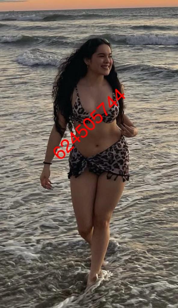 624505744: Chica busca chico en Navarra