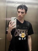 645318377: Chico busca chica en Madrid