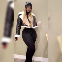 634796075: Chica busca chico en Barcelona