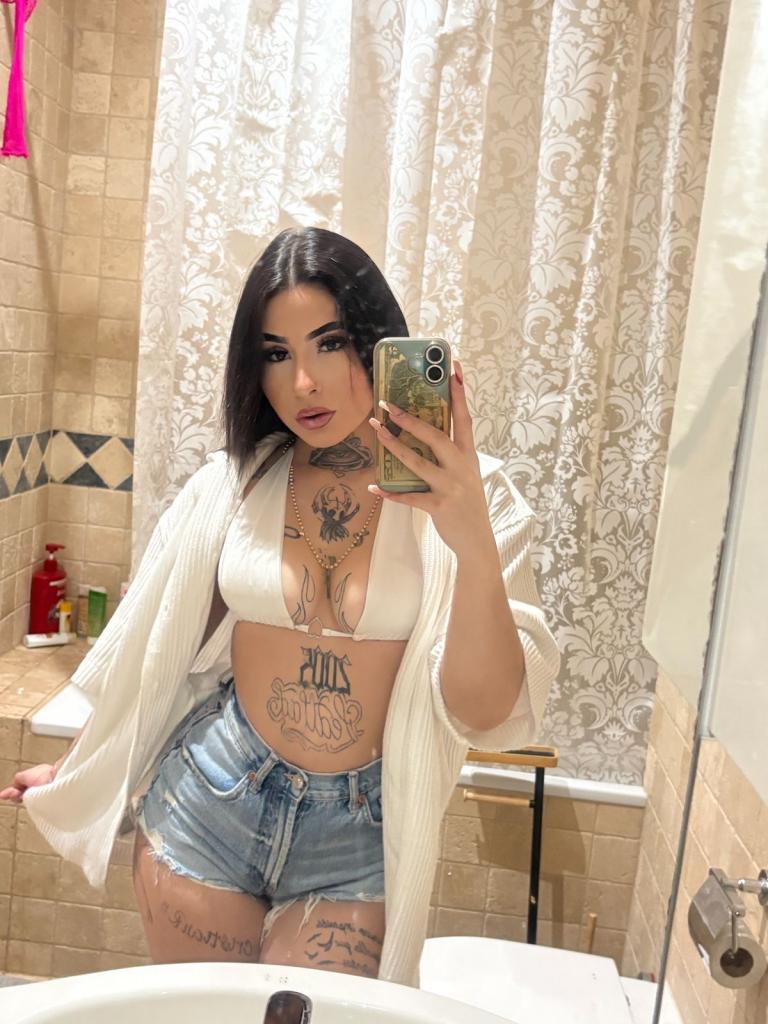 Chica busca chico en Alicante: 