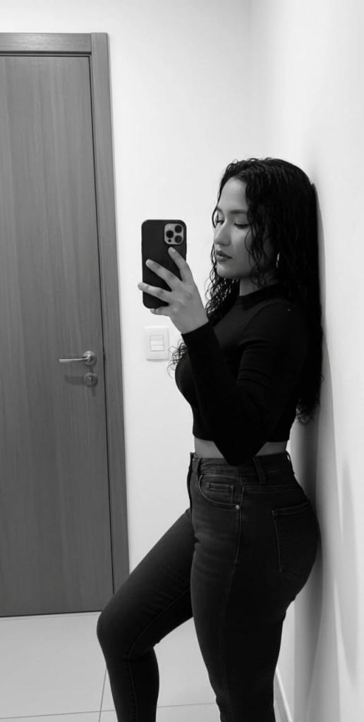 608539318: Chica busca chico en Valladolid