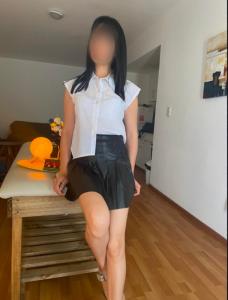 642405194: Chica busca chico en Barcelona