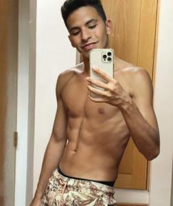 613287894: Chico busca chica en Soria