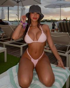 611262189: Chica busca chico en Mallorca