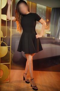 677859163: Chica busca chico en Madrid