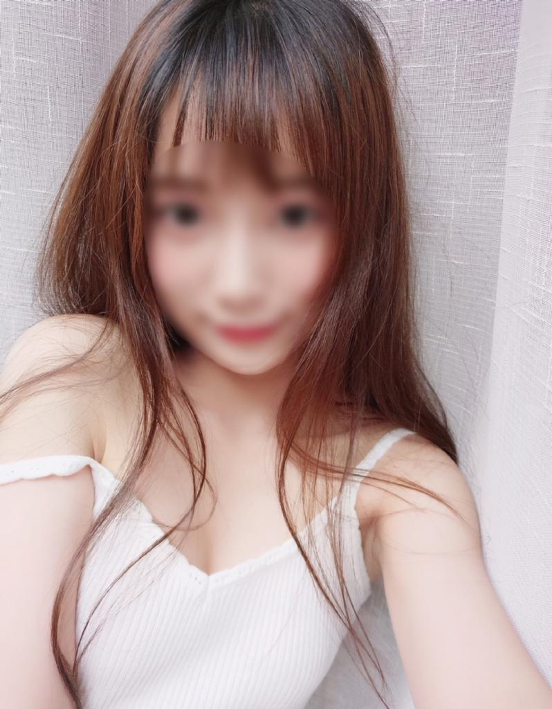 617647343: Chica busca chico en Madrid