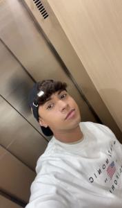 603122420: Chico busca chica en Barcelona