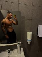 641436461: Chico busca chica en Pontevedra