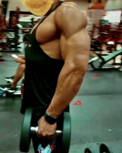 Chico busca chica en Málaga: 