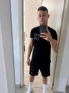 603266330: Chico busca chica en Murcia