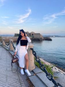 677913721: Transexual en Pontevedra