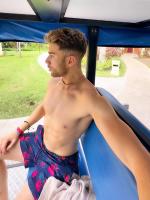 634359421: Chico busca chica en Sevilla