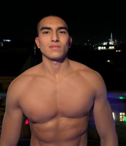 624169622: Chico busca chica en Barcelona