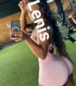 632334060: Chica busca chico en Madrid