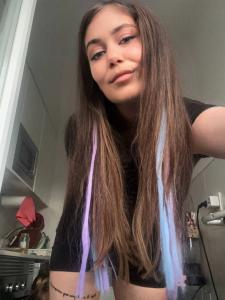 676650201: Chica busca chico en Asturias