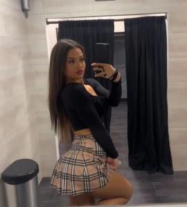 613627570: Travesti en Almería