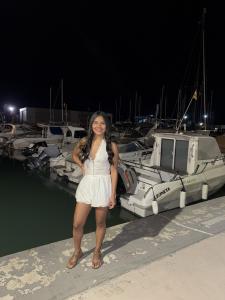 722730619: Chica busca chico en Cádiz