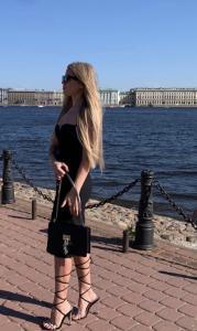 627164366: Chica busca chico en Almería