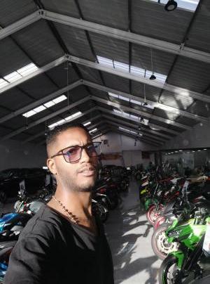 Chico busca chica en Tenerife: 