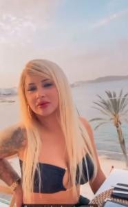 691558075: Chica busca chico en Ibiza